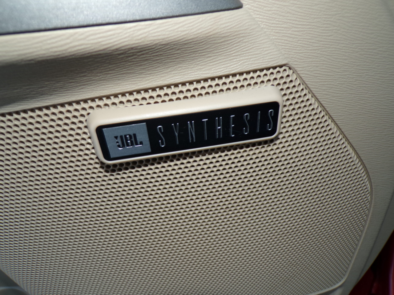 Toyota Venza 4dr Wgn I4 AWD (Natl) 2010