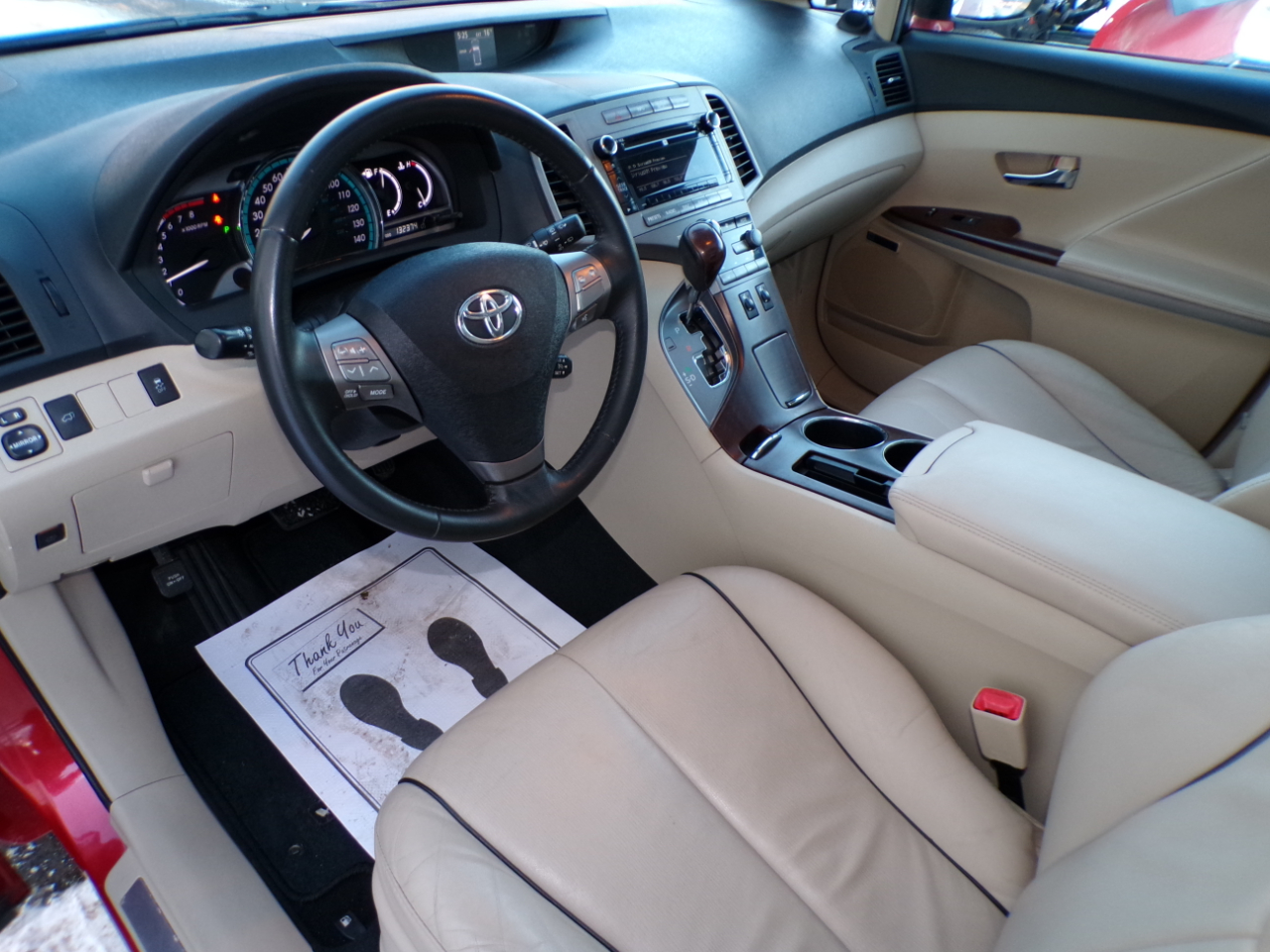 Toyota Venza 4dr Wgn I4 AWD (Natl) 2010