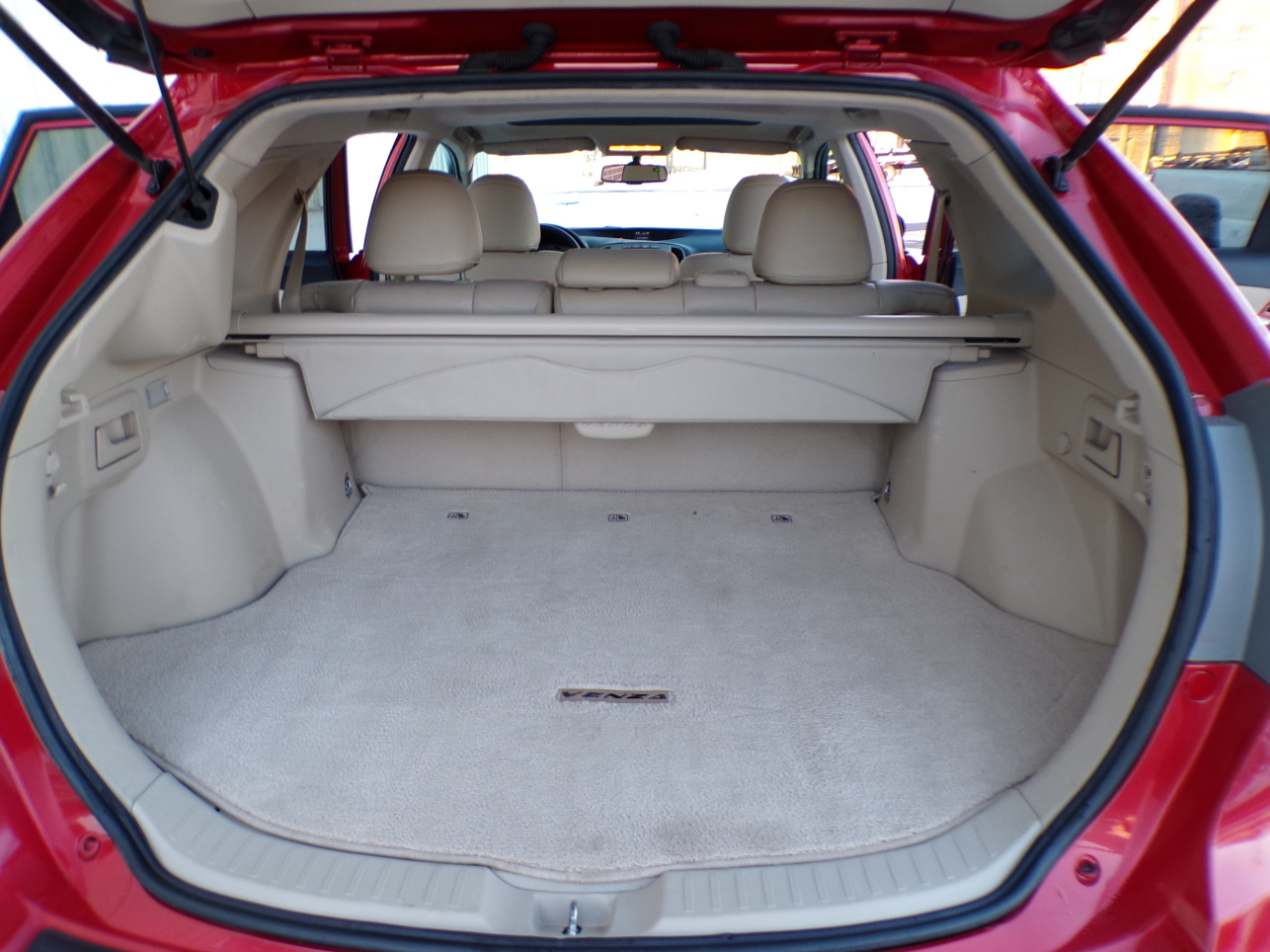 Toyota Venza 4dr Wgn I4 AWD (Natl) 2010