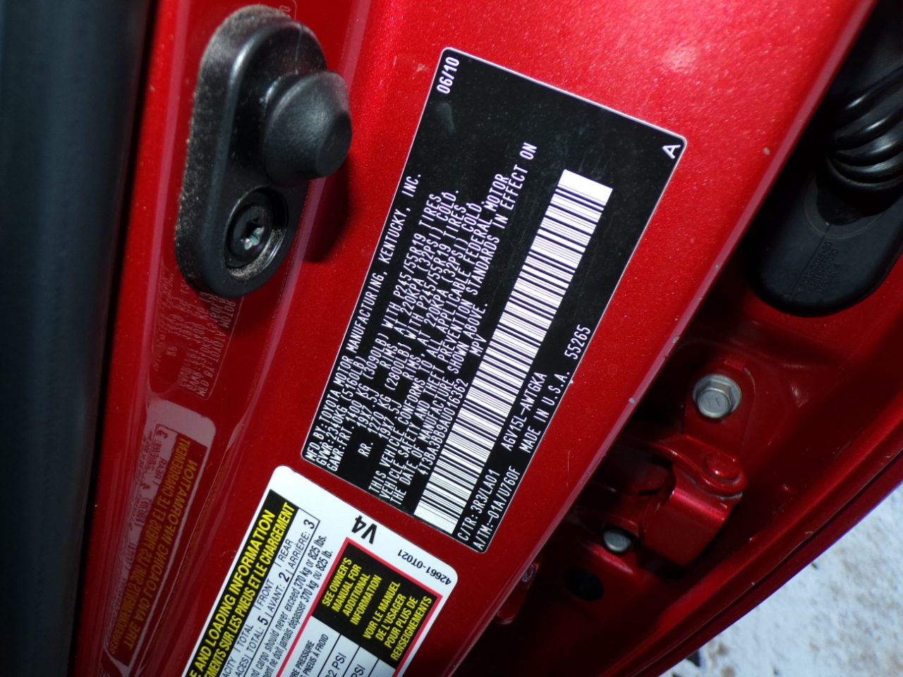 Toyota Venza 4dr Wgn I4 AWD (Natl) 2010