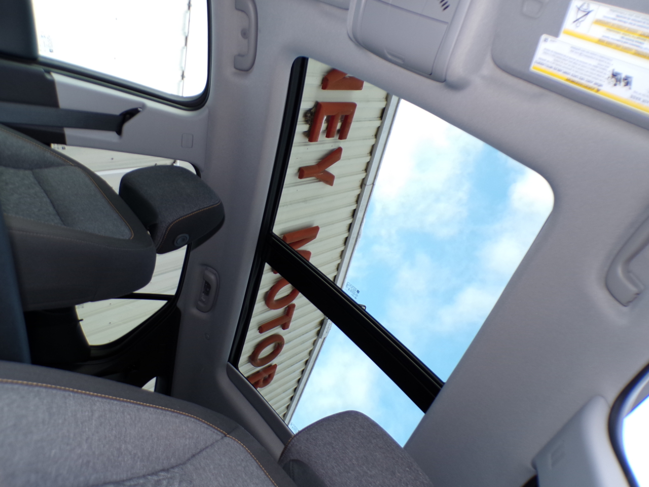 Chevrolet Equinox FWD 4dr LT w/1LT 2024