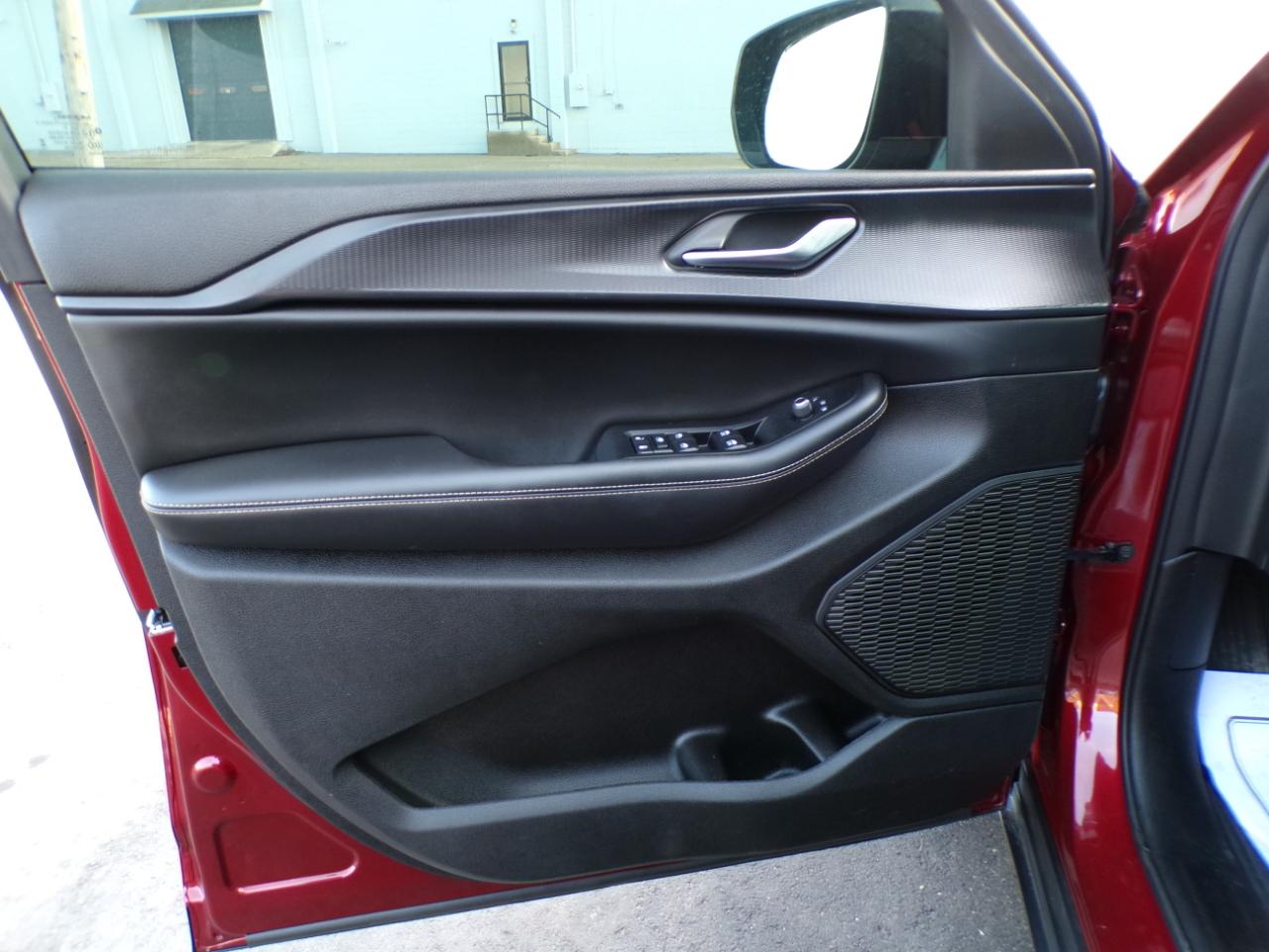 Jeep Grand Cherokee L Altitude X 4x4 2023