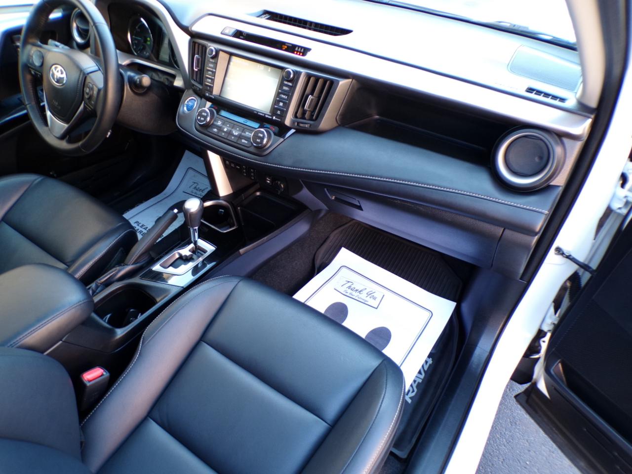 Toyota RAV4 Hybrid Limited AWD (Natl) 2017