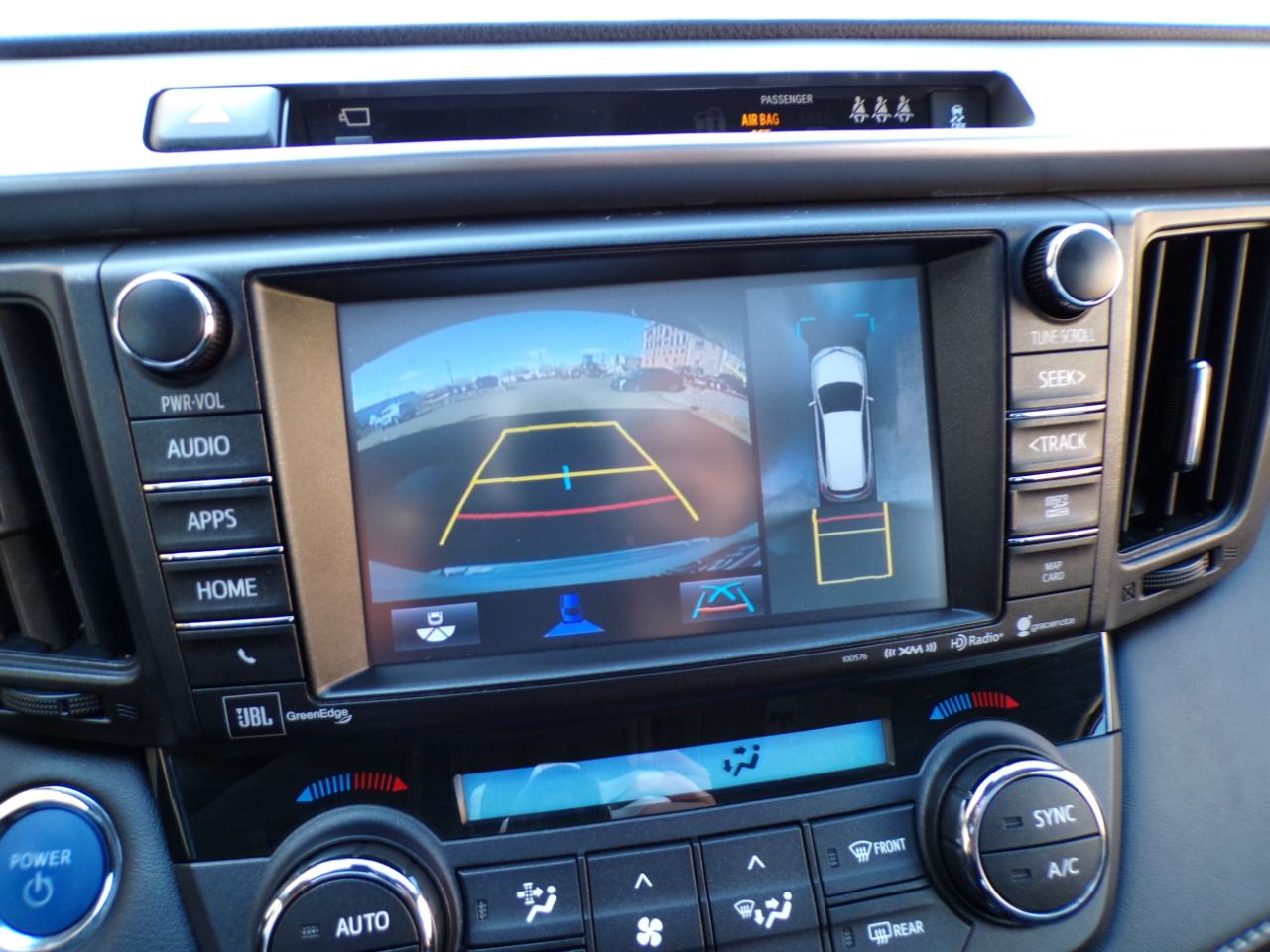 Toyota RAV4 Hybrid Limited AWD (Natl) 2017