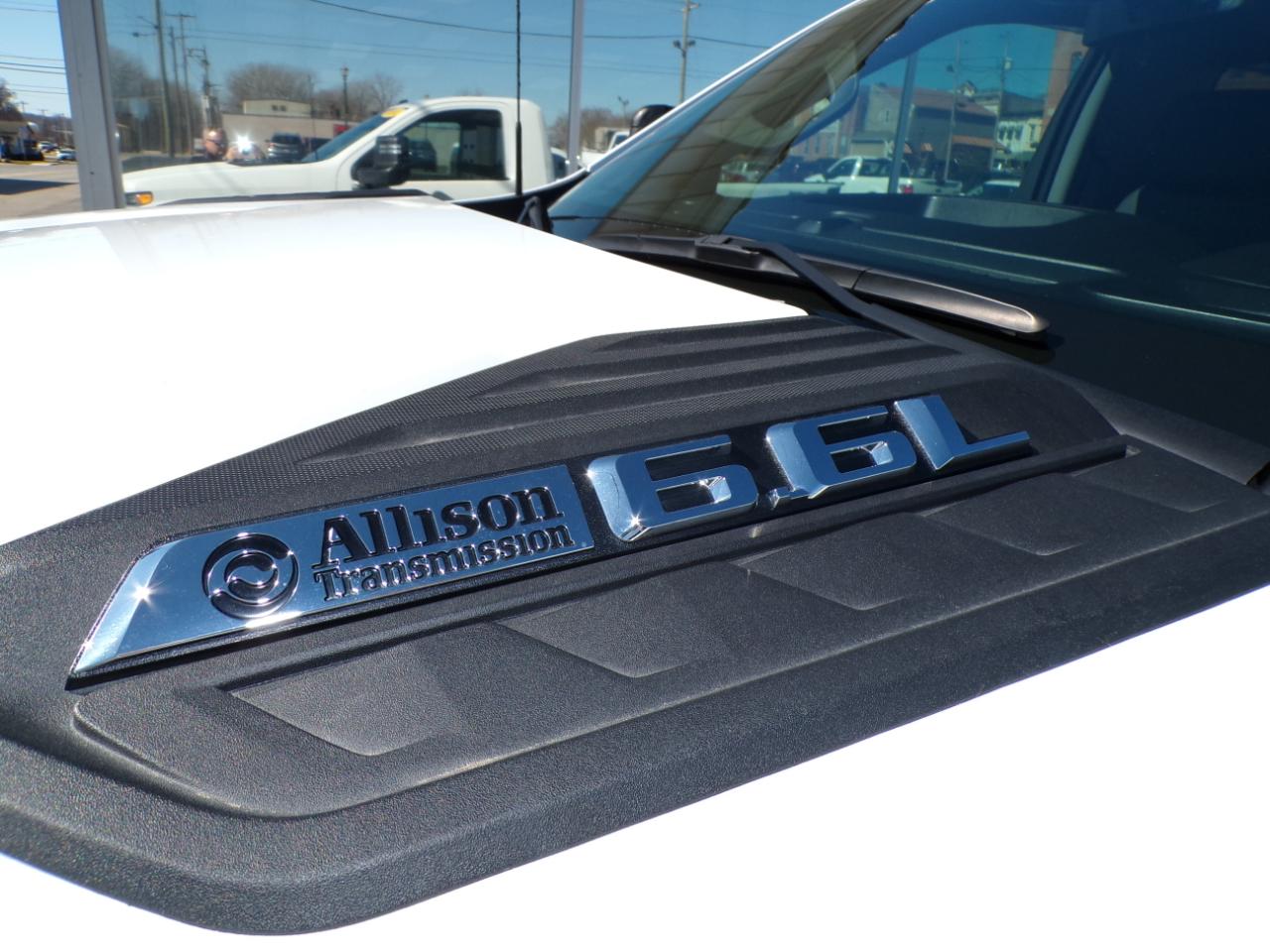 Chevrolet Silverado 3500HD 4WD Reg Cab 142" Work Truck 2025