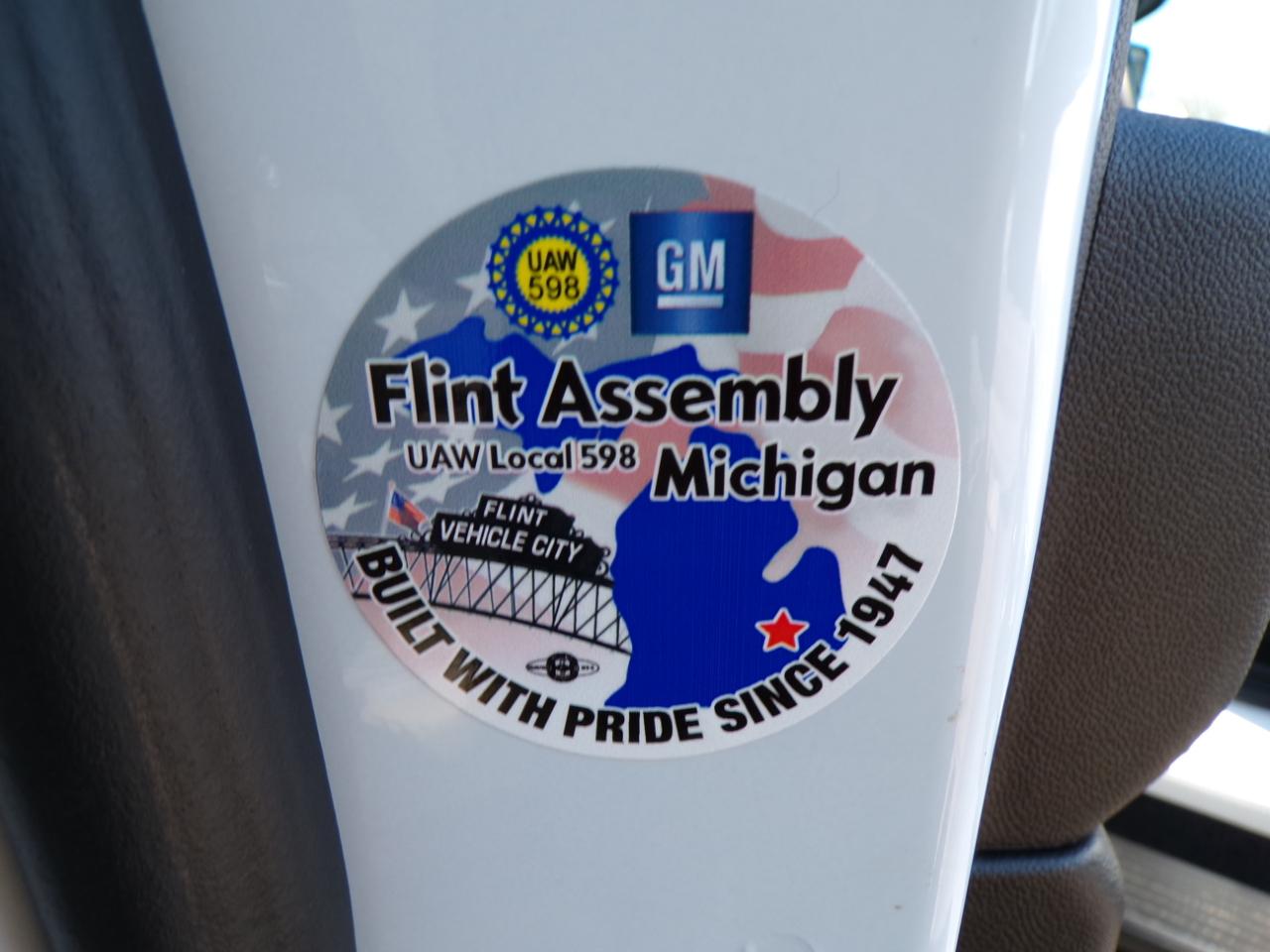 Chevrolet Silverado 3500HD 4WD Reg Cab 142" Work Truck 2025