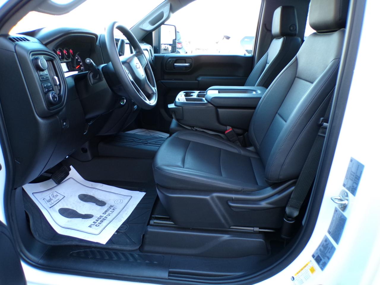 Chevrolet Silverado 3500HD 4WD Reg Cab 142" Work Truck 2025