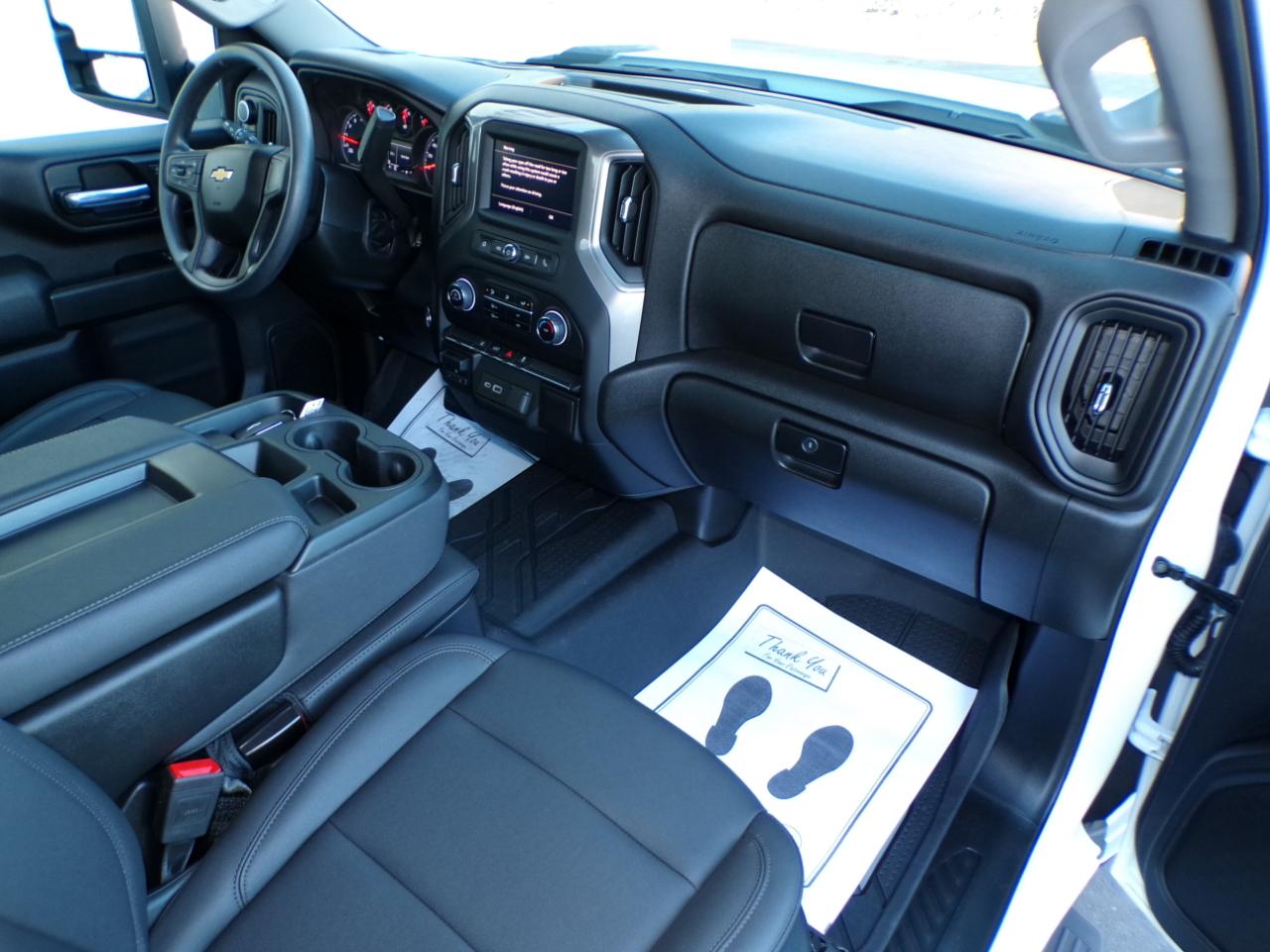 Chevrolet Silverado 3500HD 4WD Reg Cab 142" Work Truck 2025