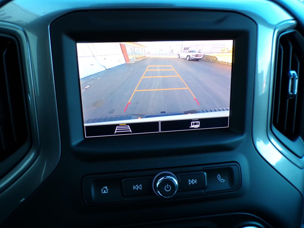 Chevrolet Silverado 3500HD 4WD Reg Cab 142" Work Truck 2025