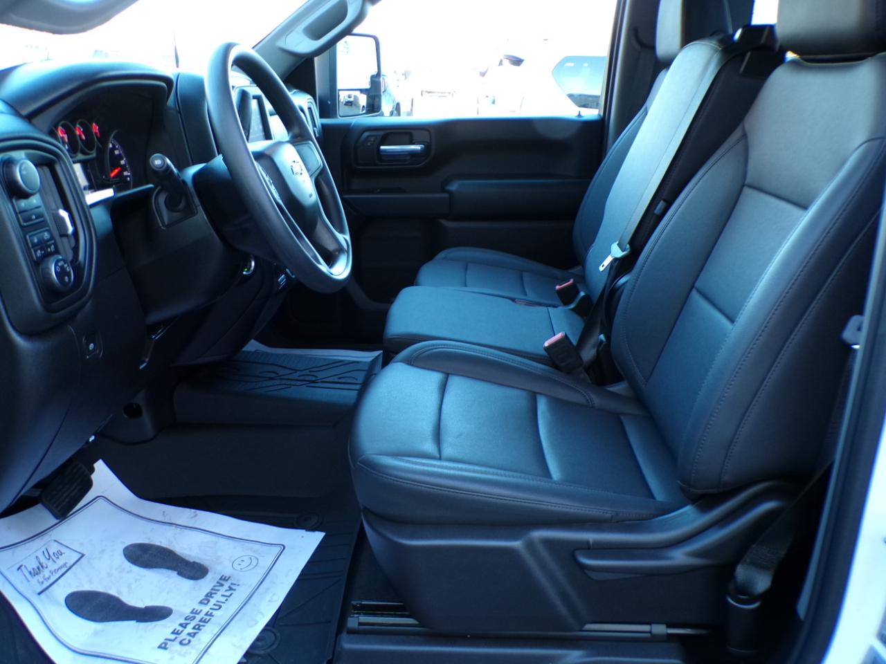 Chevrolet Silverado 3500HD 4WD Reg Cab 142" Work Truck 2025