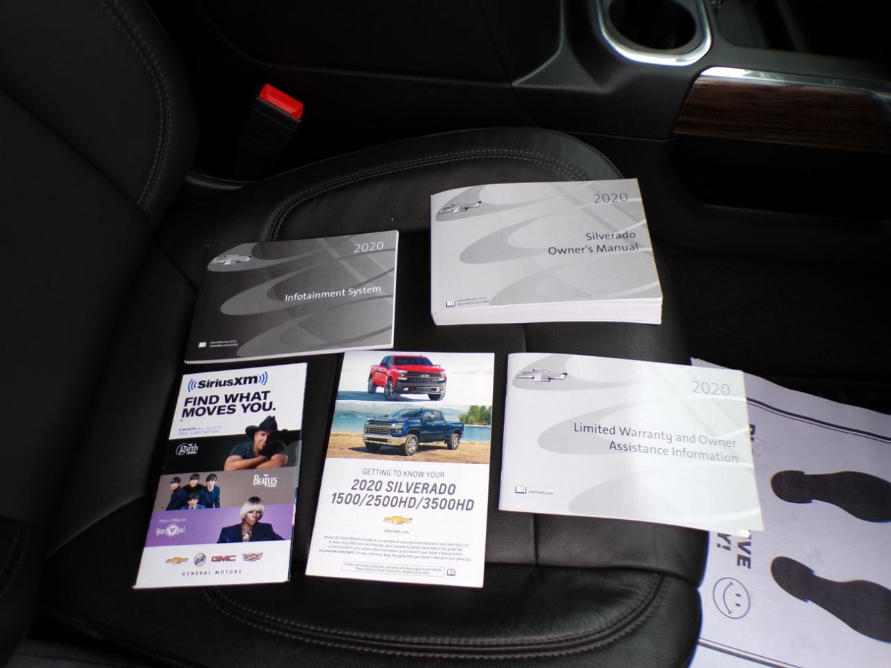 Chevrolet Silverado 1500 4WD Crew Cab 147" RST 2020