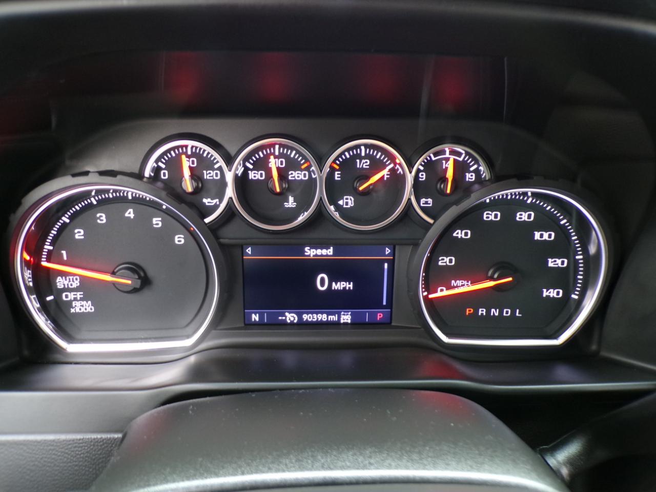 Chevrolet Silverado 1500 4WD Crew Cab 147" RST 2020