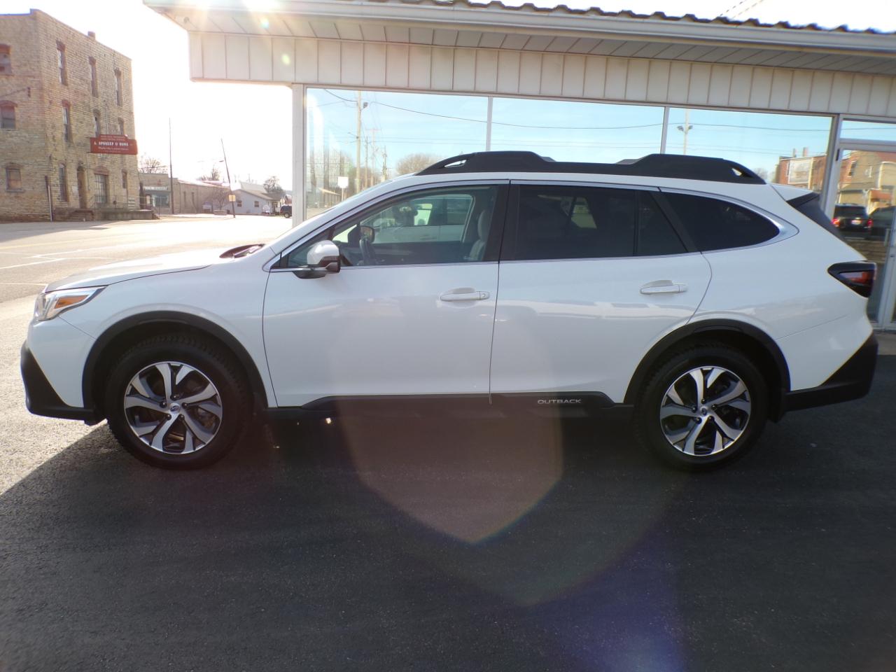 Subaru Outback Limited XT CVT 2021