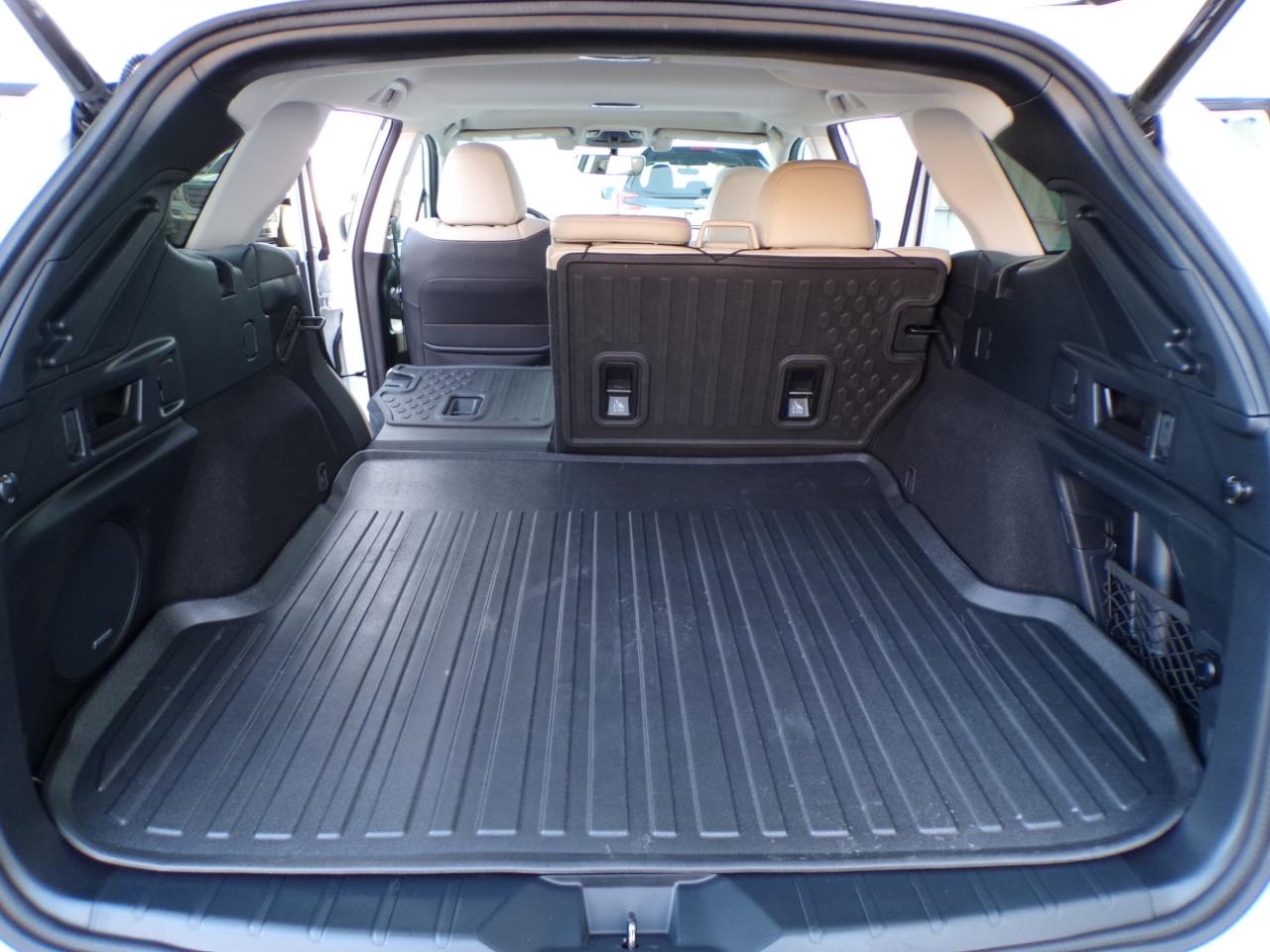 Subaru Outback Limited XT CVT 2021