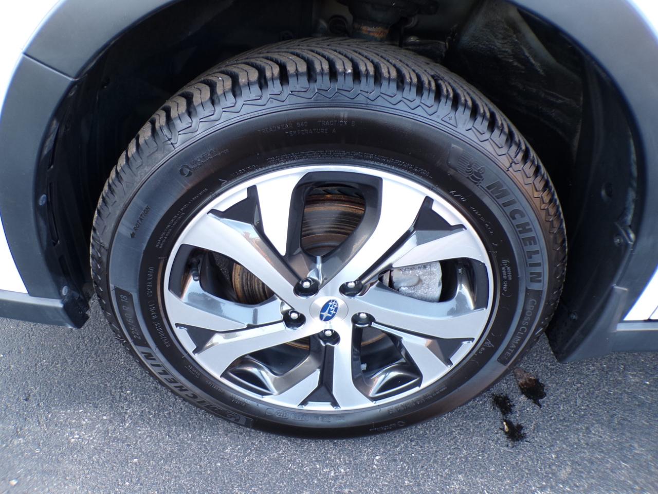 Subaru Outback Limited XT CVT 2021