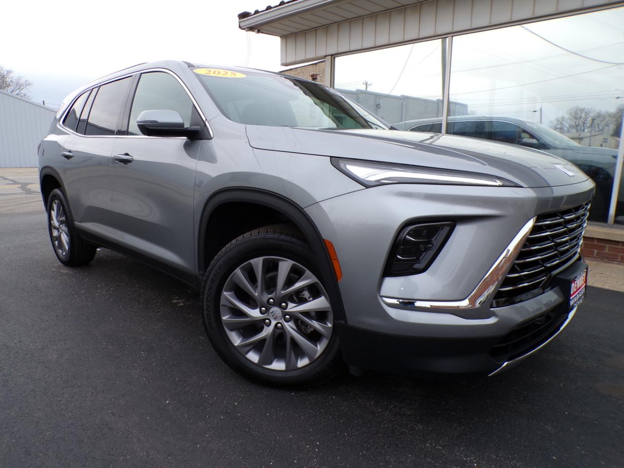 Buick Enclave 4dr Preferred 2025