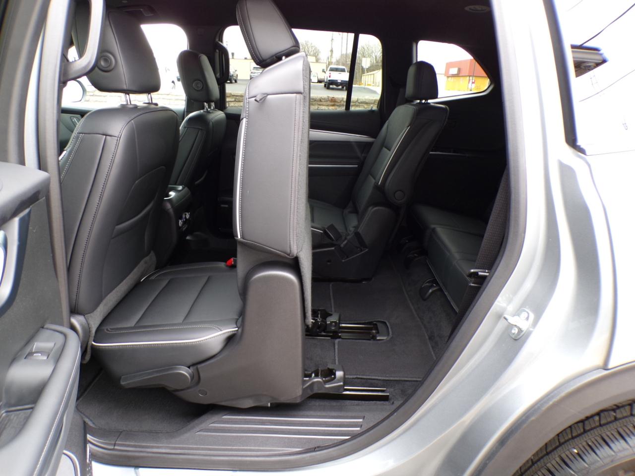 Buick Enclave 4dr Preferred 2025