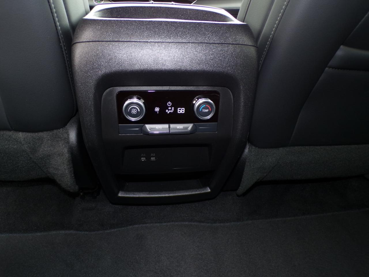 Buick Enclave 4dr Preferred 2025