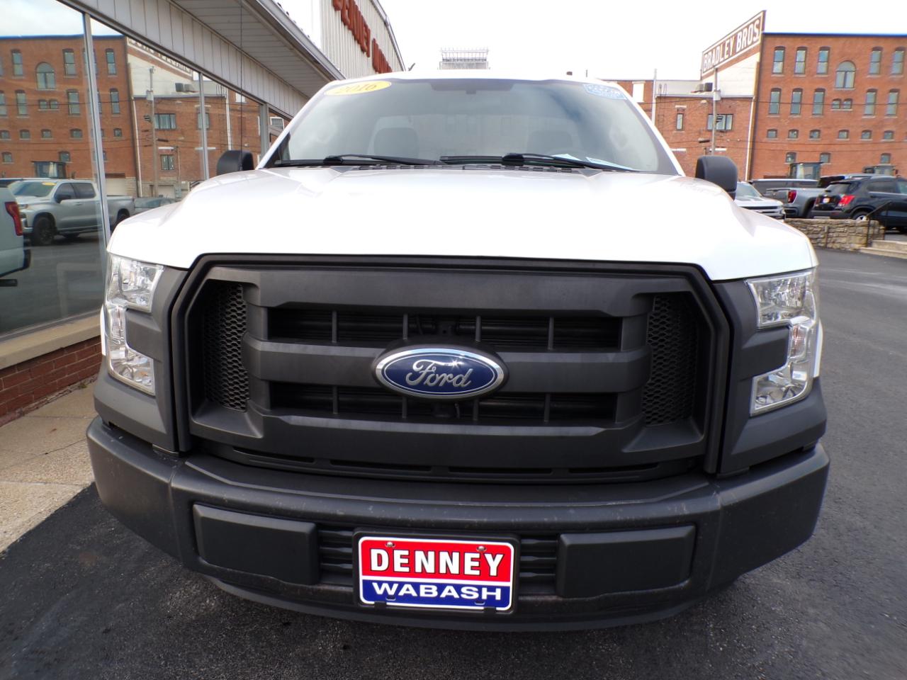 Ford F-150 2WD Reg Cab 122.5" XL 2016