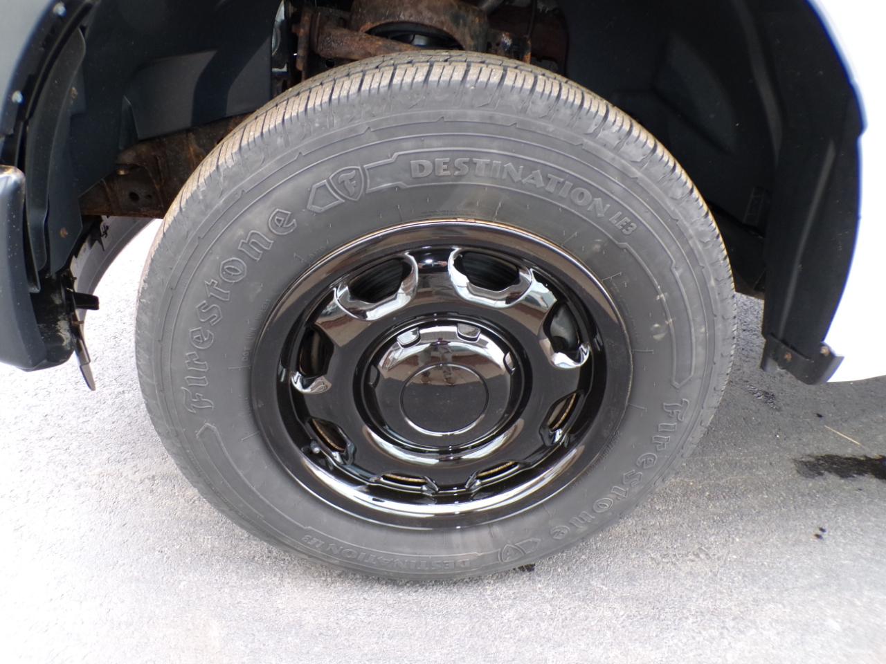 Ford F-150 2WD Reg Cab 122.5" XL 2016