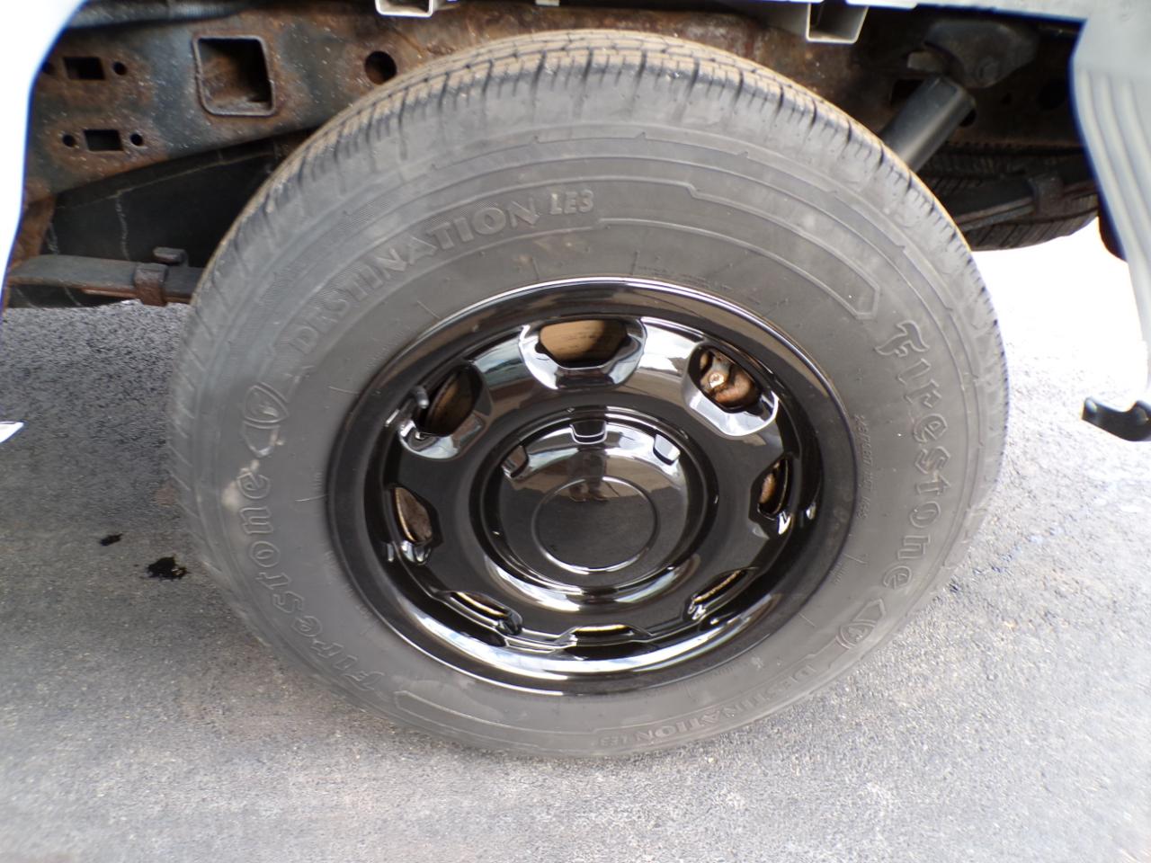 Ford F-150 2WD Reg Cab 122.5" XL 2016