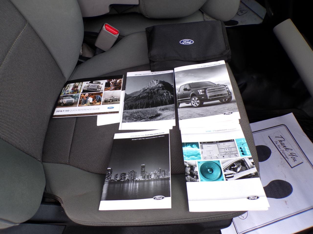 Ford F-150 2WD Reg Cab 122.5" XL 2016