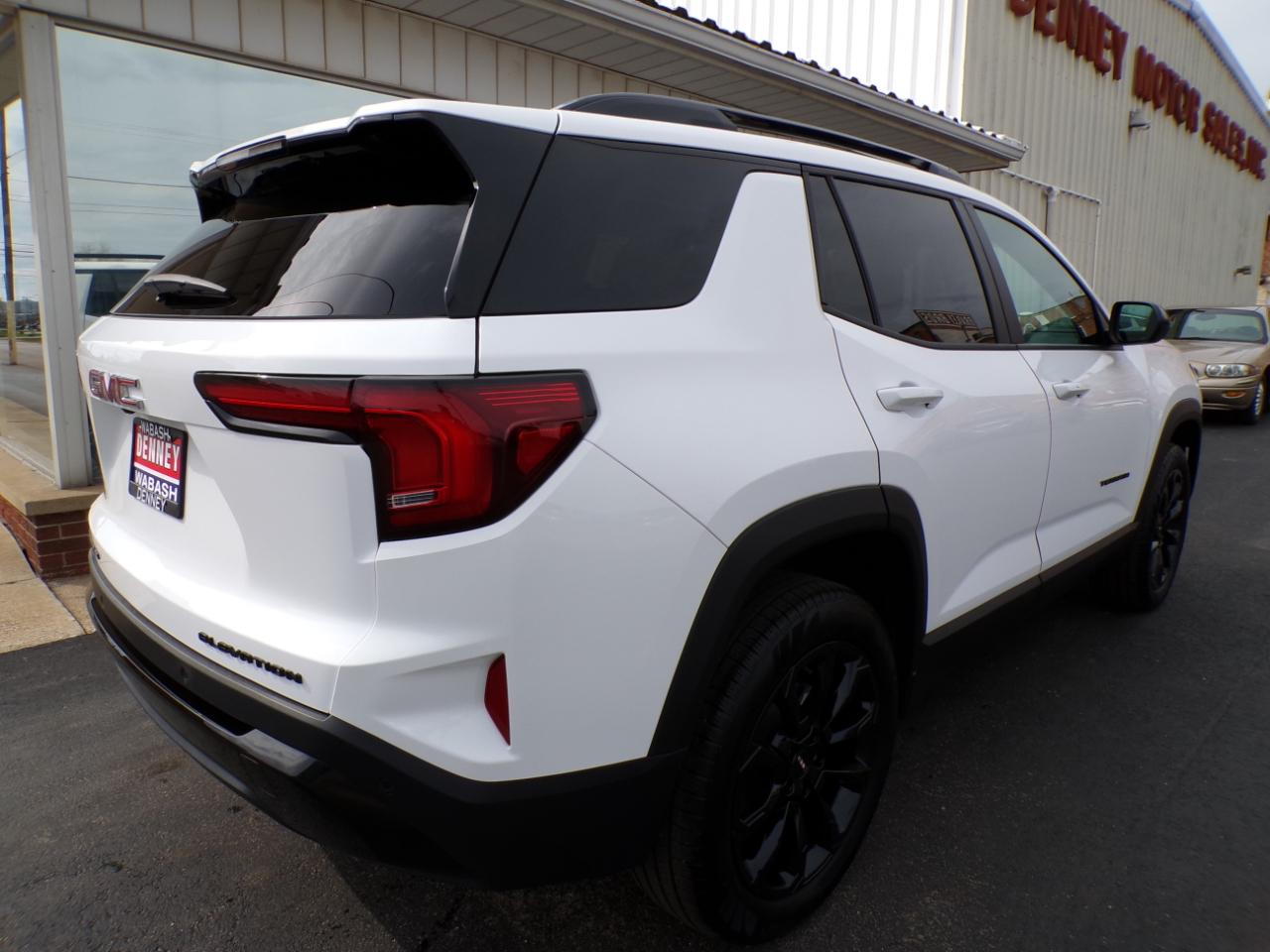 GMC Terrain FWD 4dr Elevation 2025