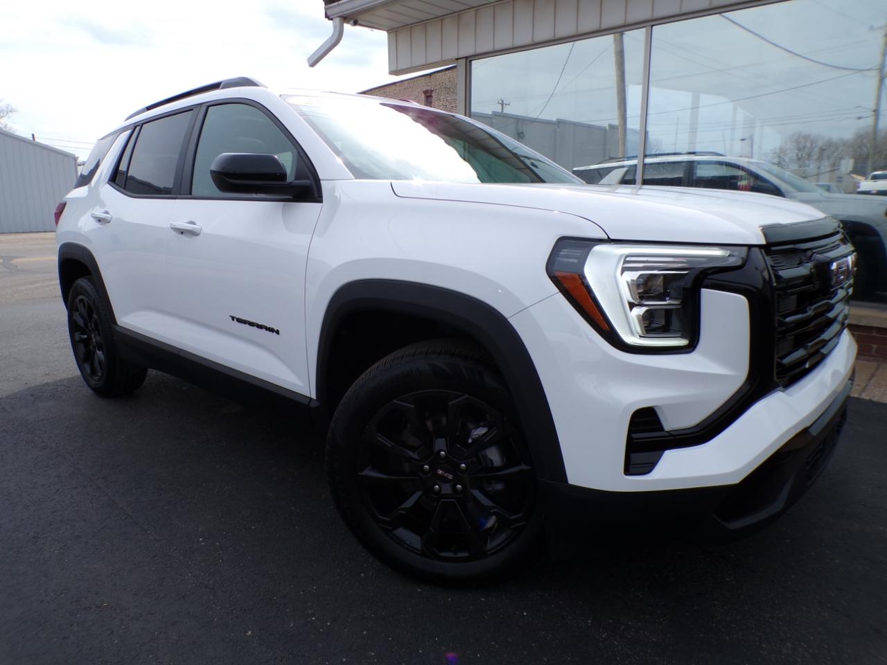 GMC Terrain FWD 4dr Elevation 2025