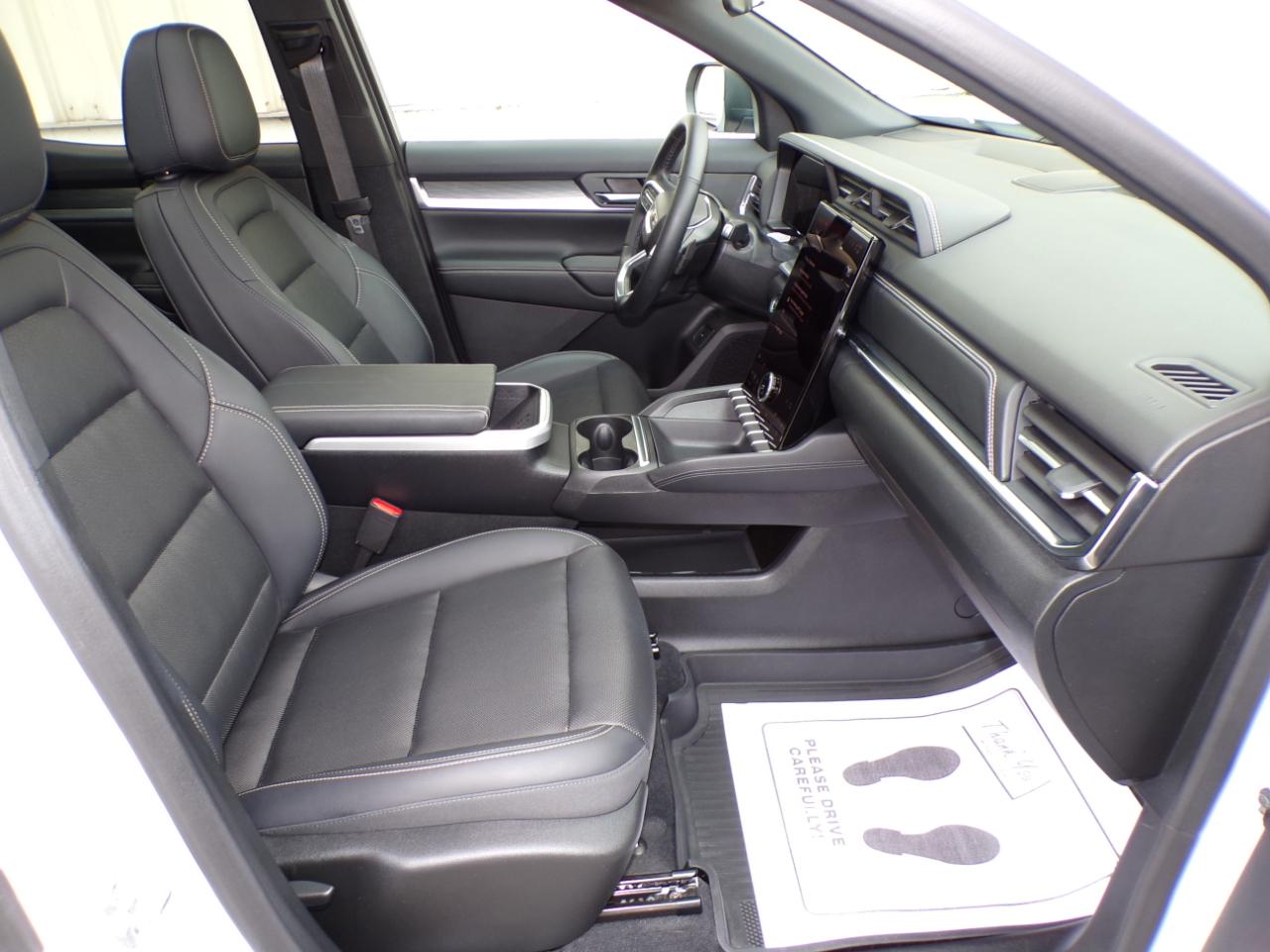 GMC Terrain FWD 4dr Elevation 2025