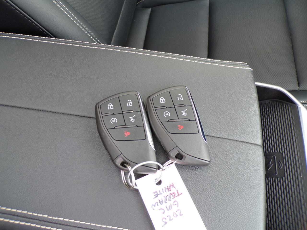 GMC Terrain FWD 4dr Elevation 2025