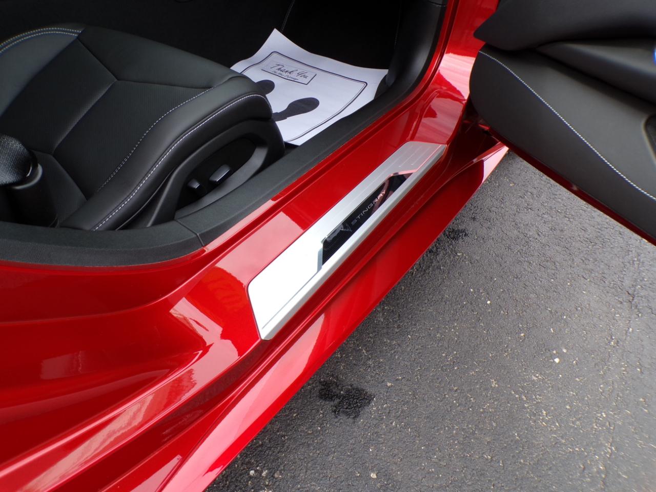 Chevrolet Corvette 2dr Stingray Cpe w/1LT 2021