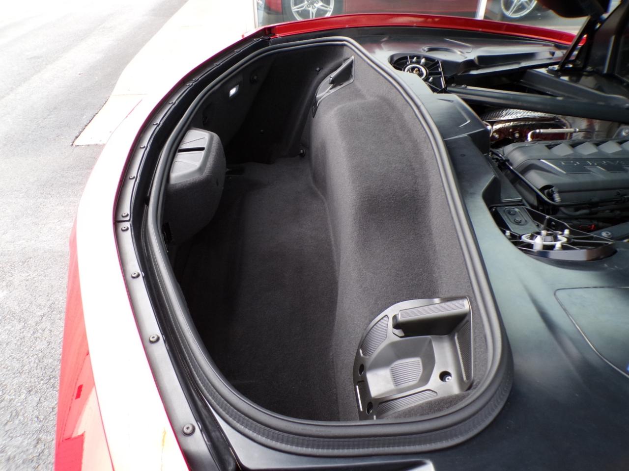 Chevrolet Corvette 2dr Stingray Cpe w/1LT 2021