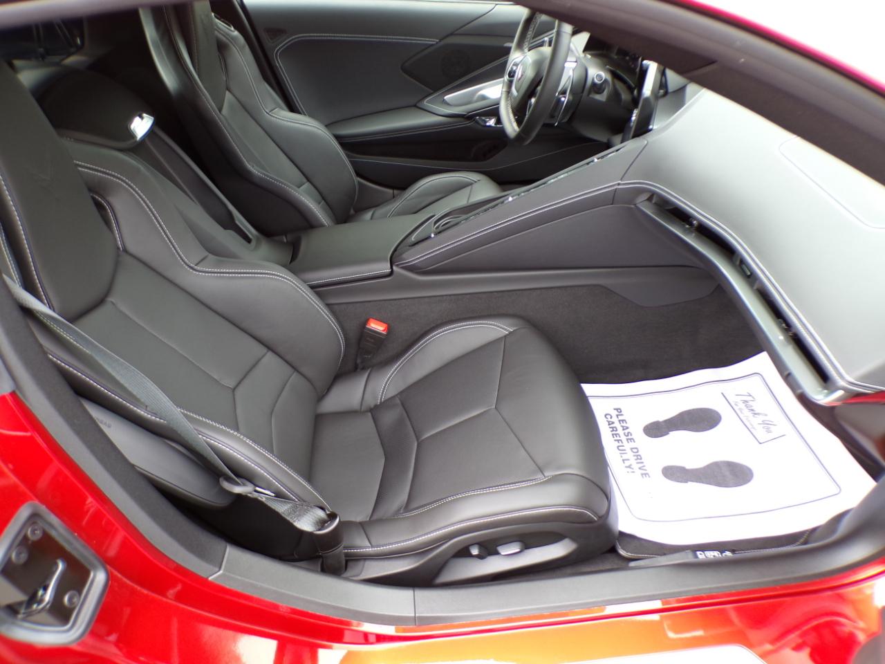 Chevrolet Corvette 2dr Stingray Cpe w/1LT 2021