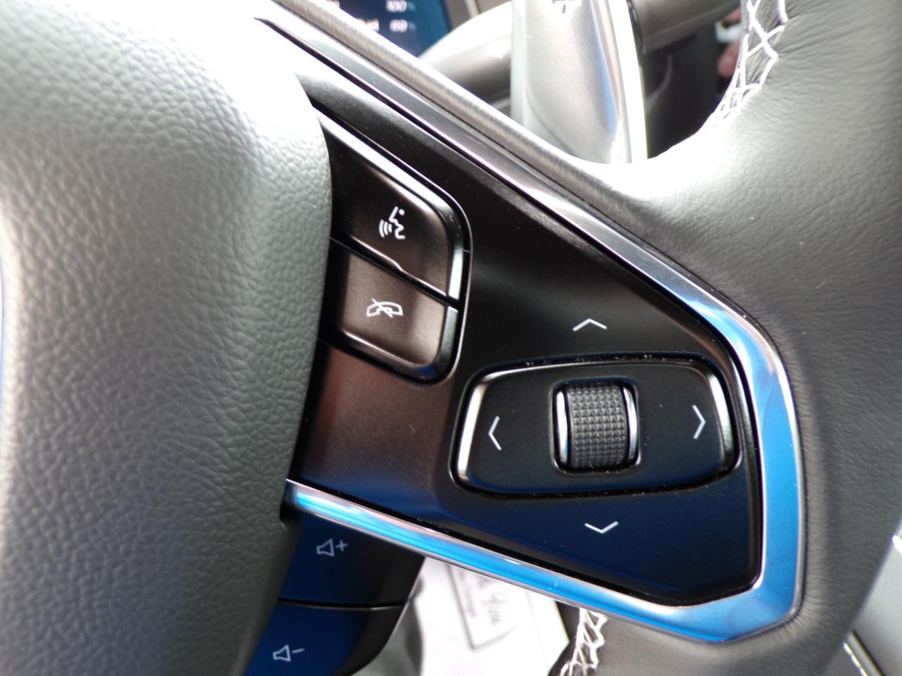 Chevrolet Corvette 2dr Stingray Cpe w/1LT 2021