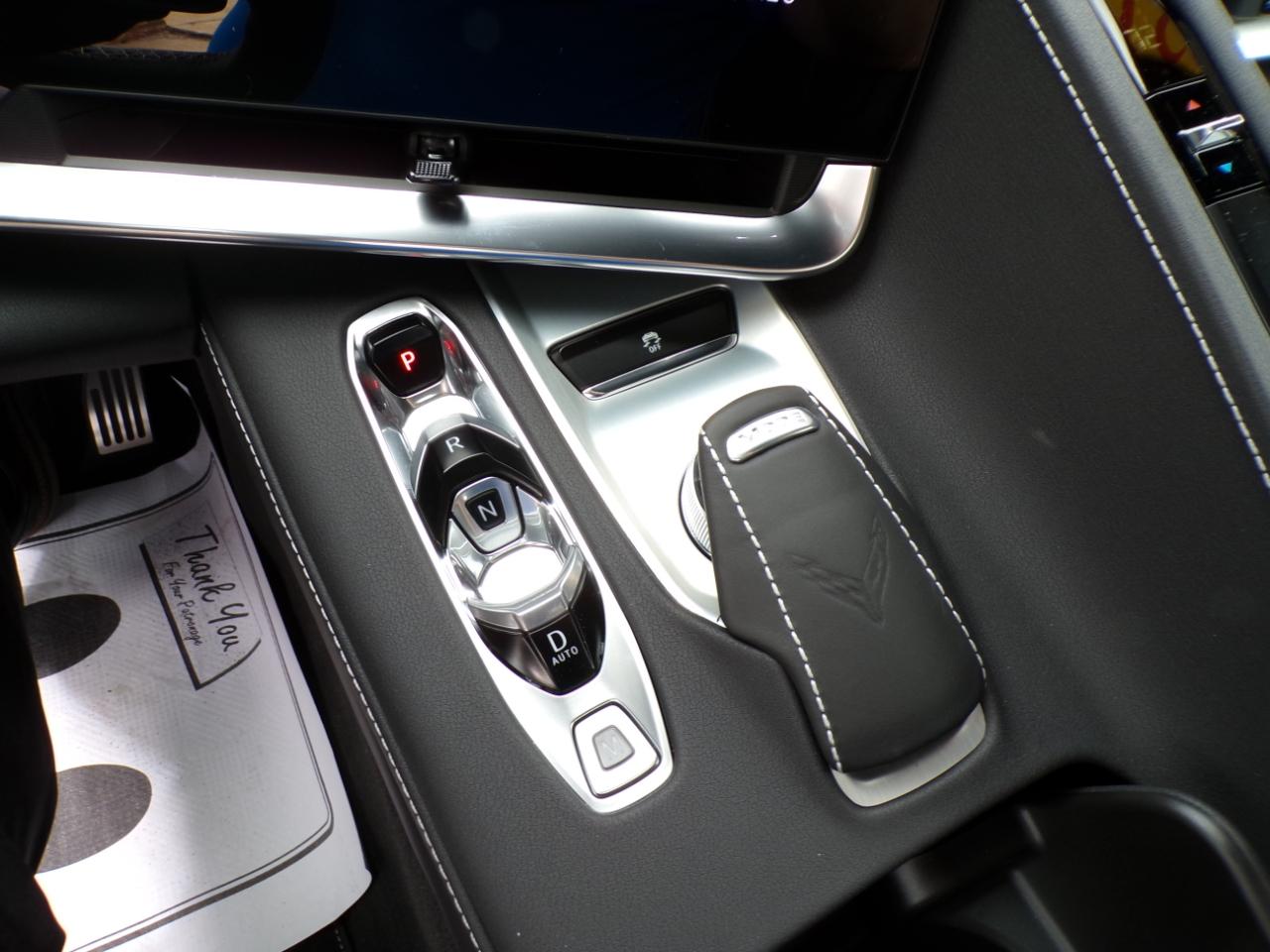 Chevrolet Corvette 2dr Stingray Cpe w/1LT 2021