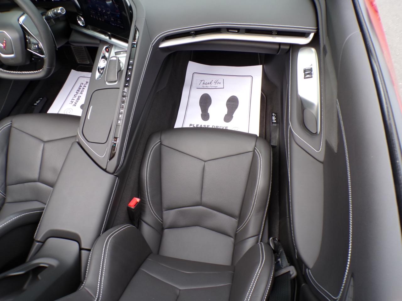 Chevrolet Corvette 2dr Stingray Cpe w/1LT 2021