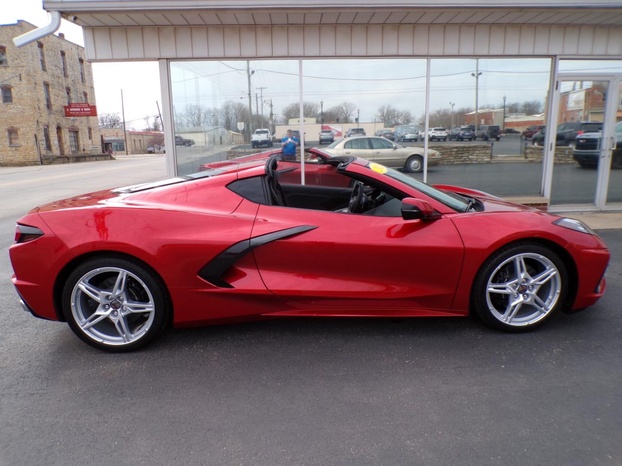 Chevrolet Corvette 2dr Stingray Cpe w/1LT 2021