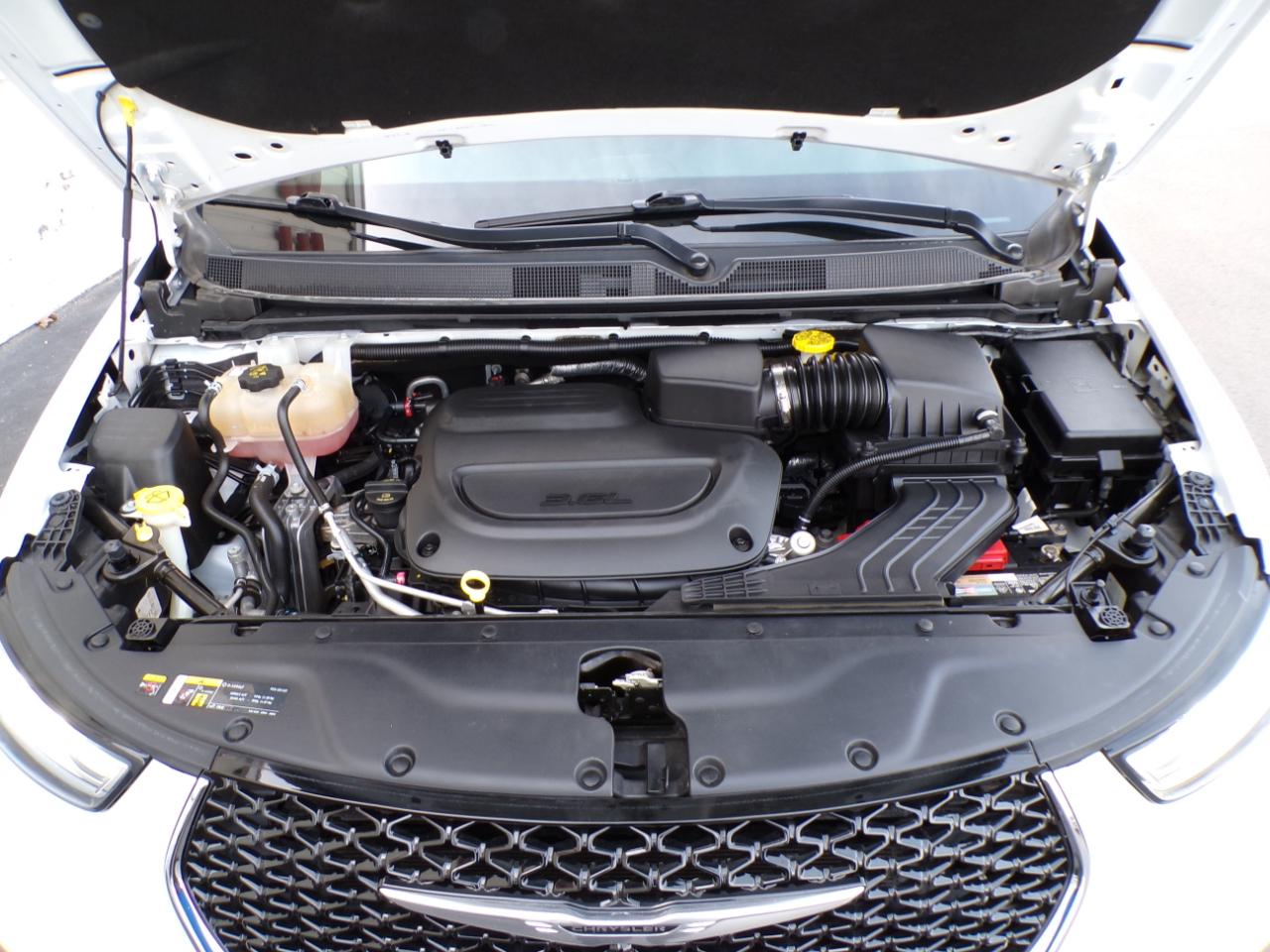 Chrysler Pacifica Touring L FWD 2022