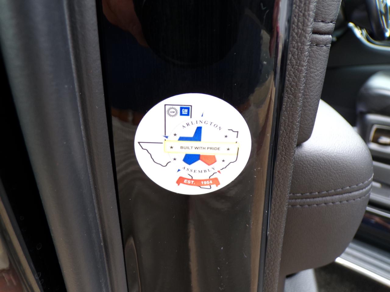 Cadillac Escalade ESV 4WD 4dr Luxury 2019