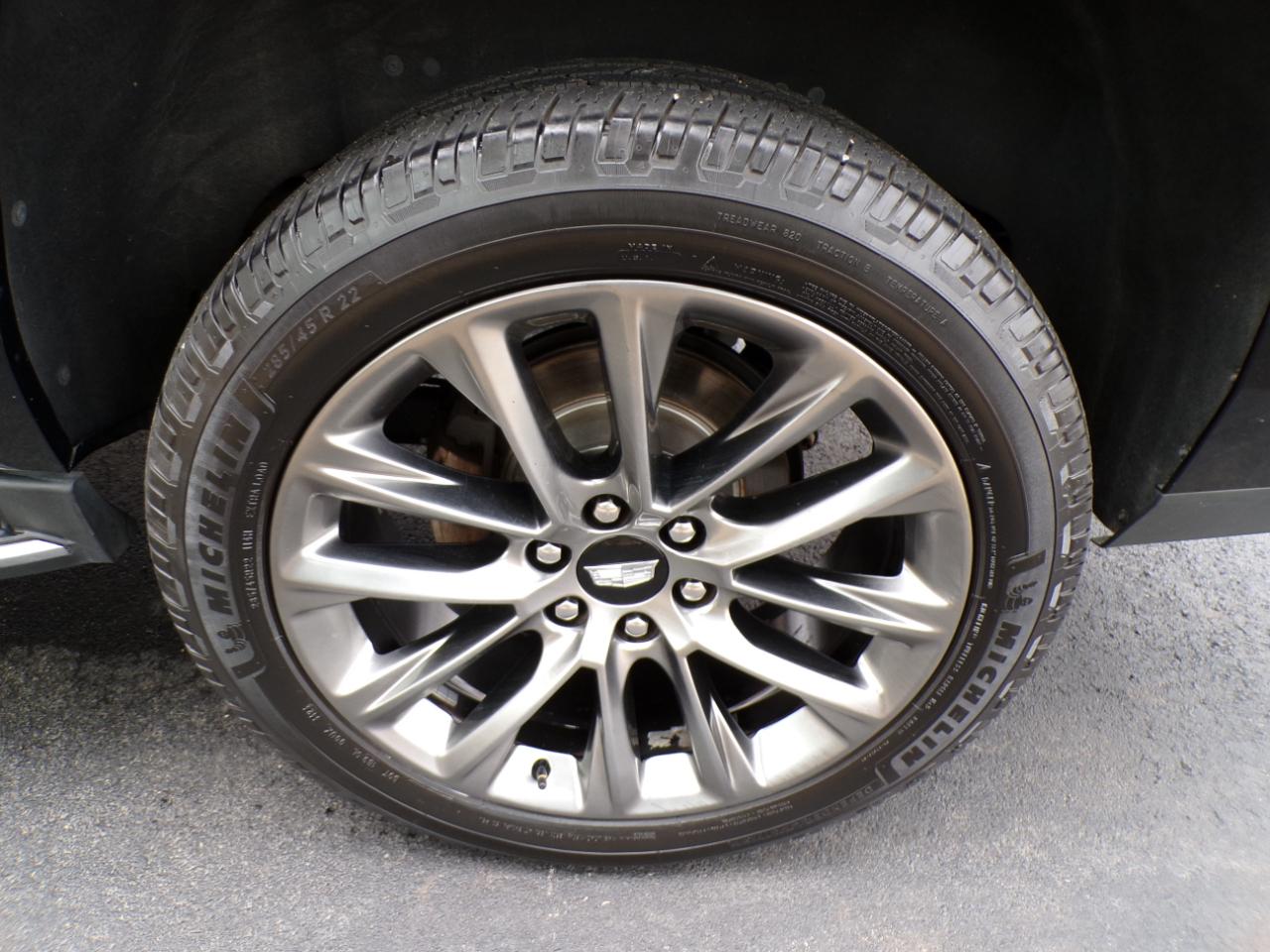 Cadillac Escalade ESV 4WD 4dr Luxury 2019