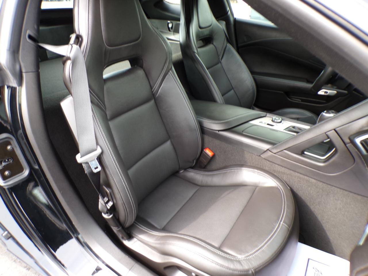 Chevrolet Corvette 2dr Stingray Cpe w/1LT 2019