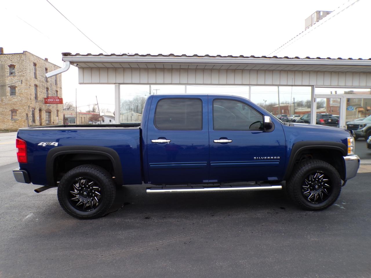 Chevrolet Silverado 1500 4WD Crew Cab 143.5" LT 2012