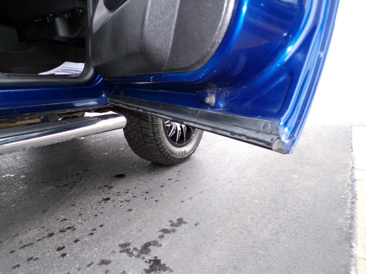 Chevrolet Silverado 1500 4WD Crew Cab 143.5" LT 2012