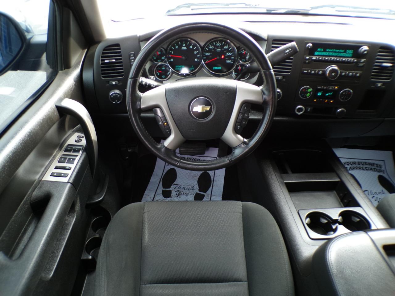 Chevrolet Silverado 1500 4WD Crew Cab 143.5" LT 2012