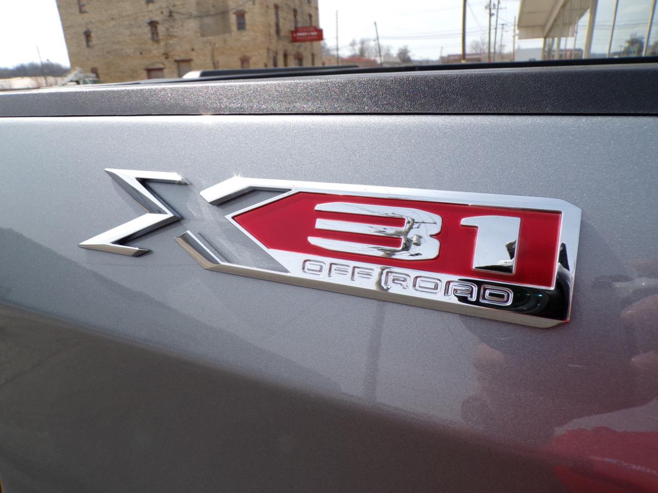 GMC Sierra 1500 4WD Crew Cab 147" Elevation w/3SB 2026