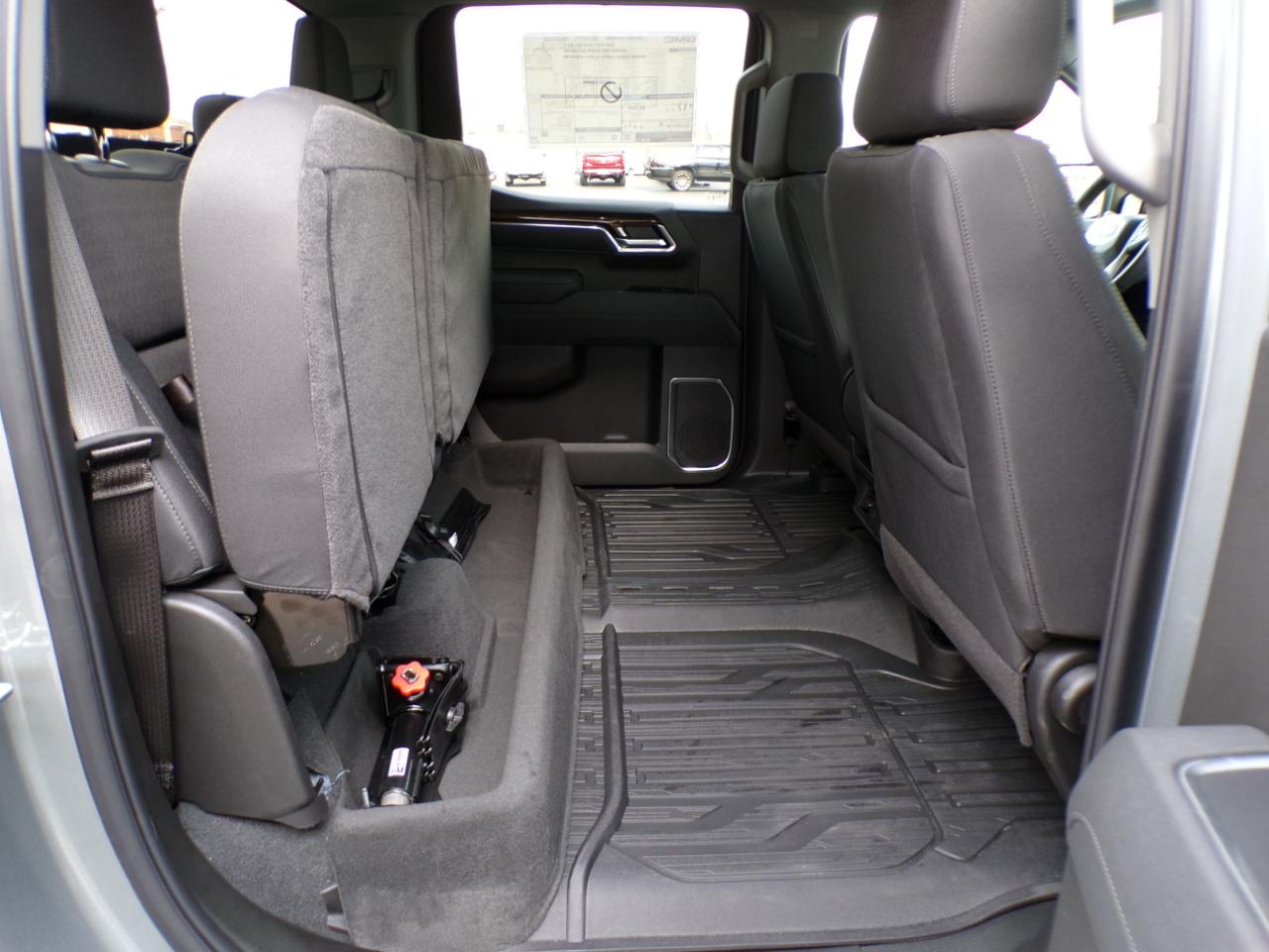 GMC Sierra 1500 4WD Crew Cab 147" Elevation w/3SB 2026