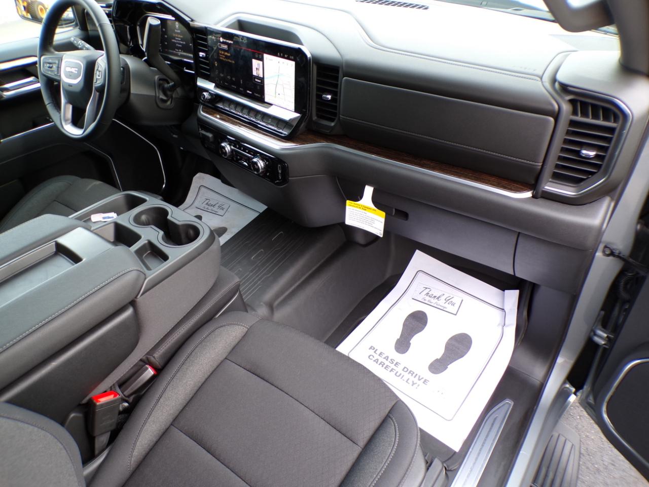 GMC Sierra 1500 4WD Crew Cab 147" Elevation w/3SB 2026