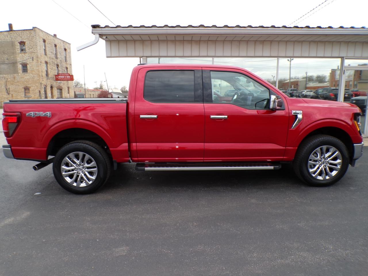 Ford F-150 XLT 4WD SuperCrew 5.5' Box 2024