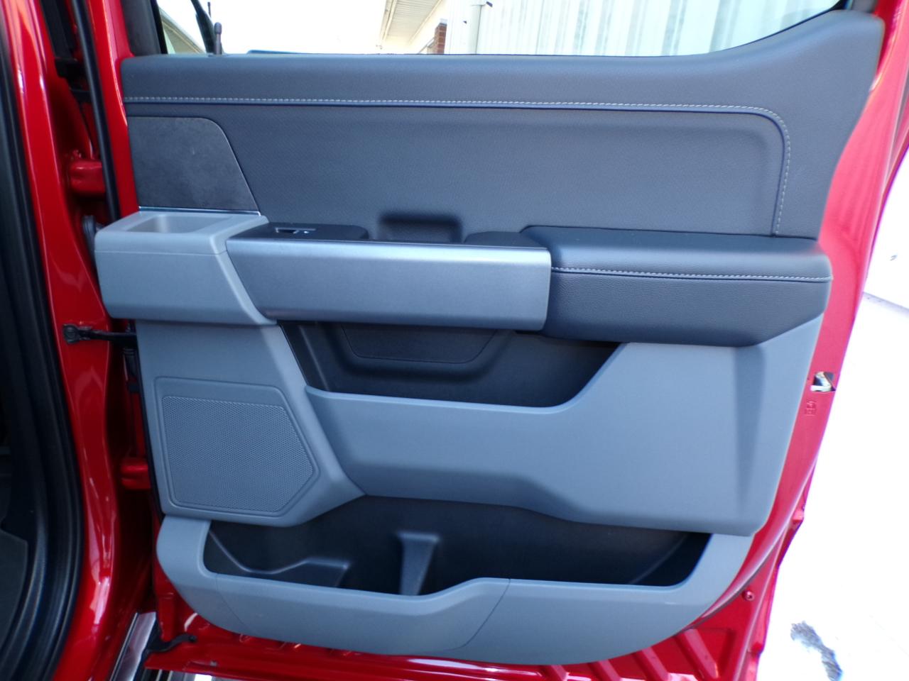 Ford F-150 XLT 4WD SuperCrew 5.5' Box 2024