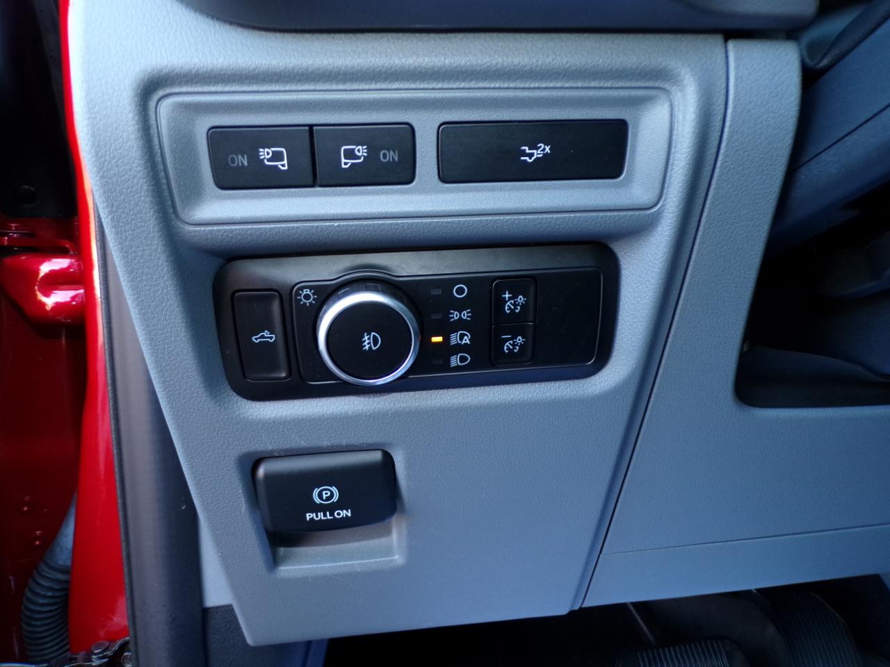 Ford F-150 XLT 4WD SuperCrew 5.5' Box 2024